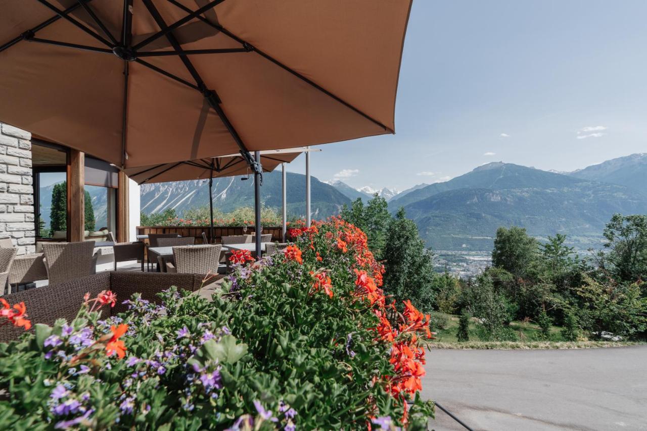 Boutique Hotel Panorama ครองส์มอนตานา ภายนอก รูปภาพ