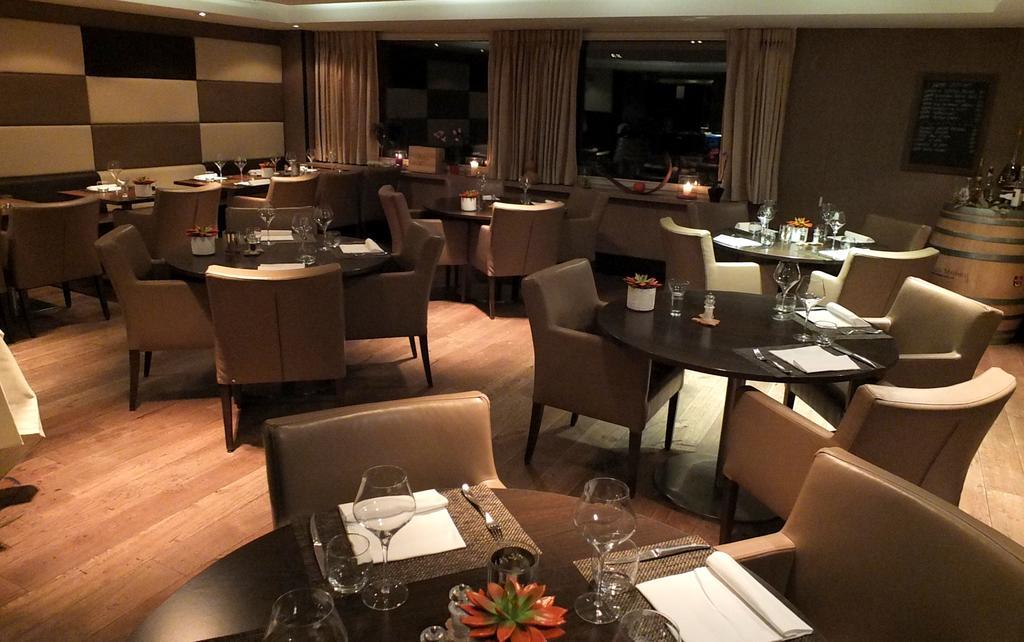 Boutique Hotel Panorama ครองส์มอนตานา ภายนอก รูปภาพ